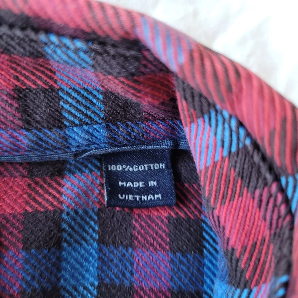 Argyle Culture Men's Red and Blue Checkered Shirt Size L